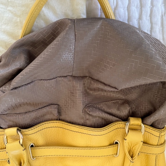 Cole Haan handbag purse yellow w gold detailing soft pebbled leather - Picture 10 of 15